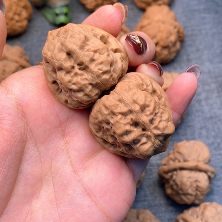 狗***长文玩核桃把件精对