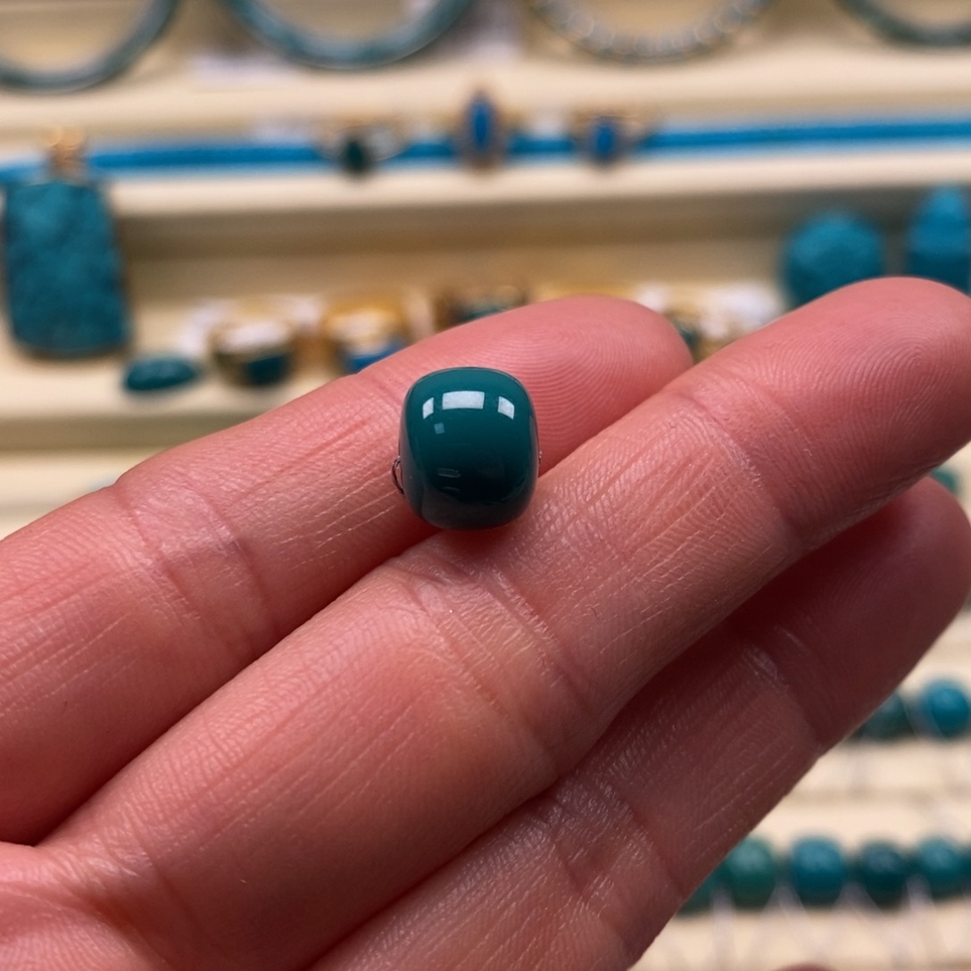 绿松石未镶嵌珠宝奇石直径9.8×8.1老型