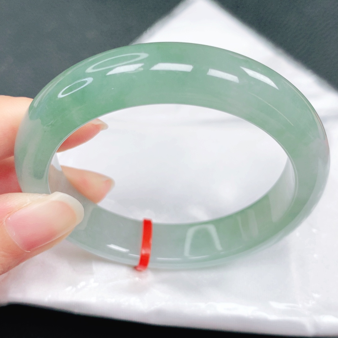 翡翠未镶嵌手镯53圈