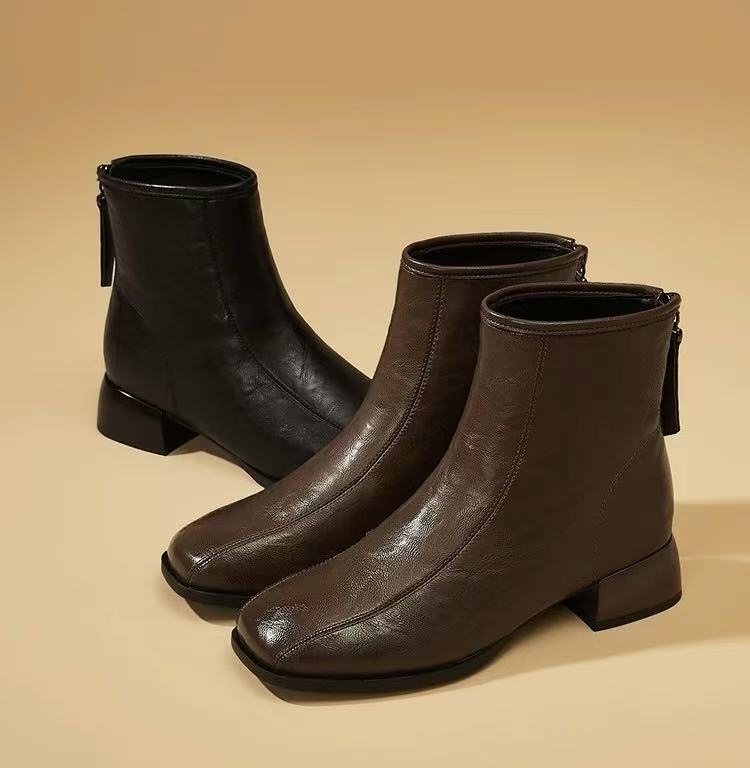 爆款复古棕色瘦瘦靴女2025冬季新款加绒粗跟方头马丁靴切尔西短靴