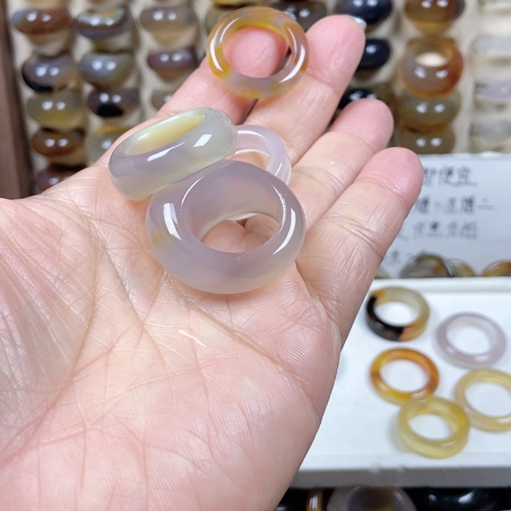 未镶嵌戒指玛瑙/玉髓晖不退不换
