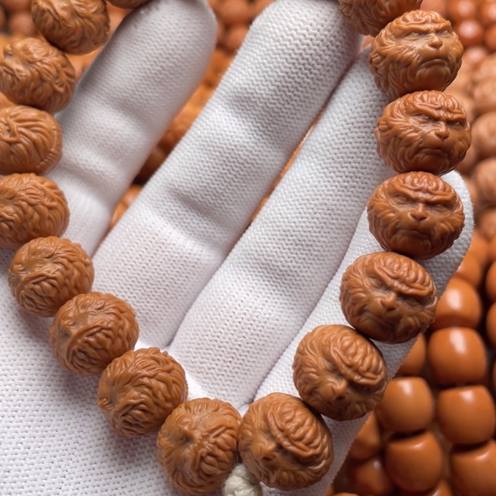 猴头核桃吊坠宁*林斗战胜佛