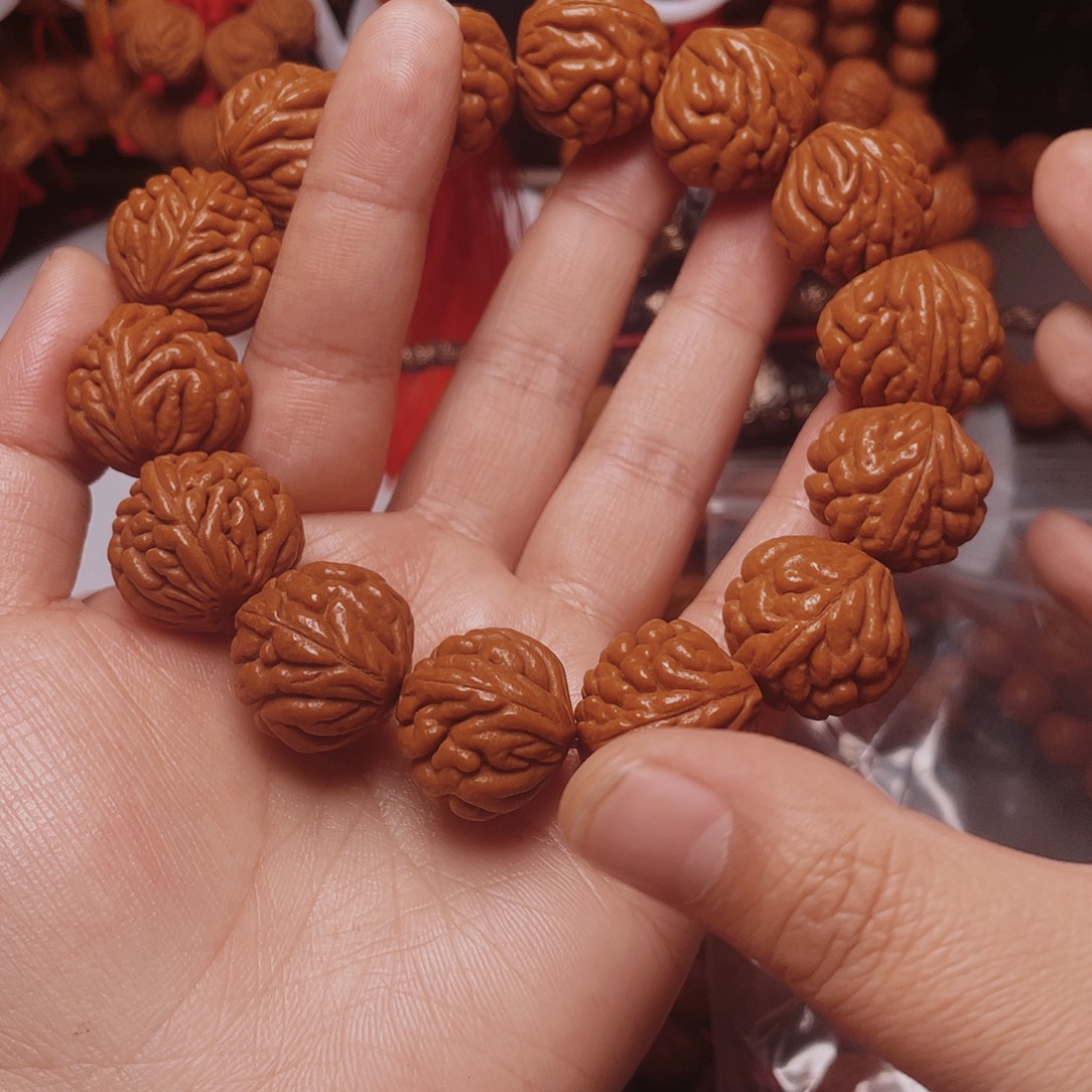 吊坠桃核龙纹桃枭