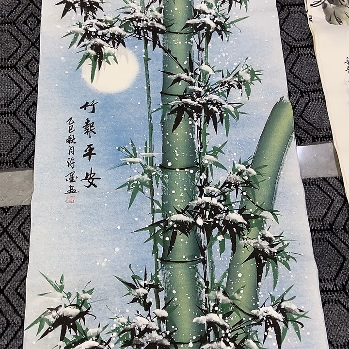小周画廊的直播间