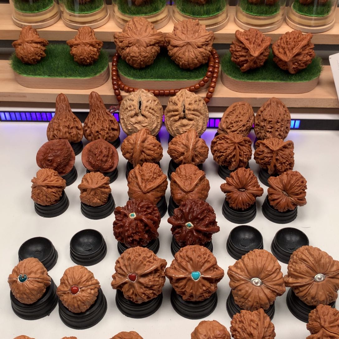 【闪购商品】吊坠文玩核桃奈****馆隐隐约约