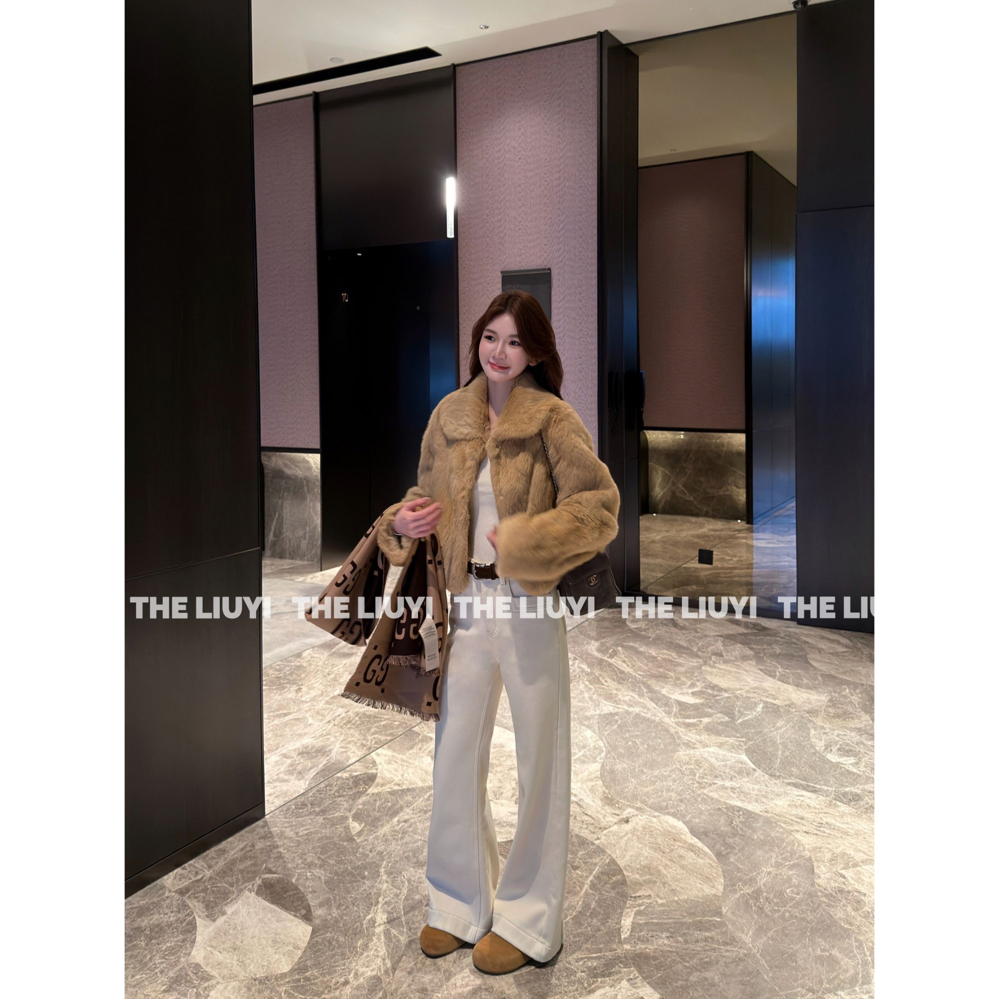 【LIUYI】糯米牛仔~冬季加厚绒显瘦微喇高腰牛仔裤511103