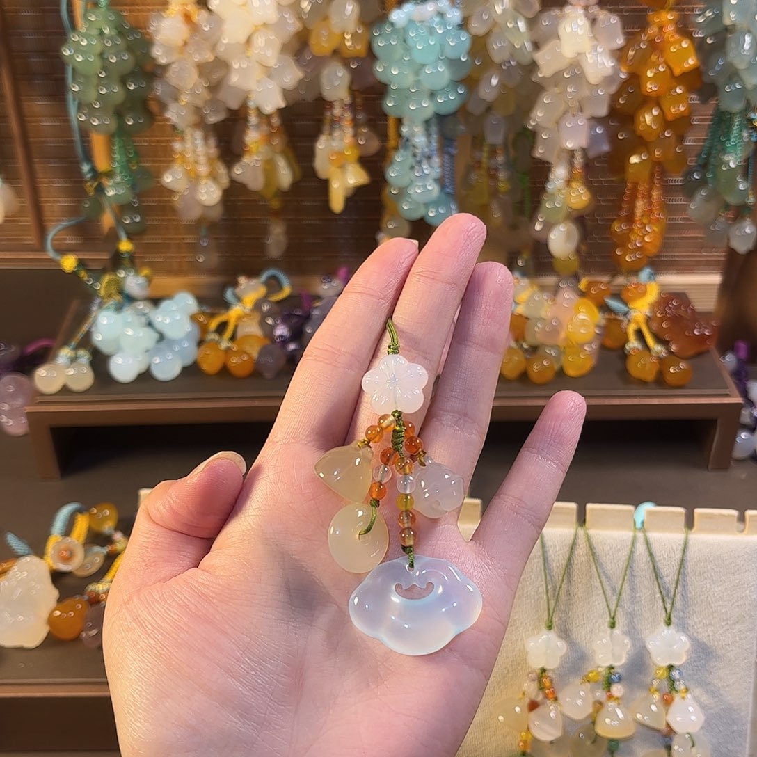 会***子玛瑙/玉髓未镶嵌车挂手机链