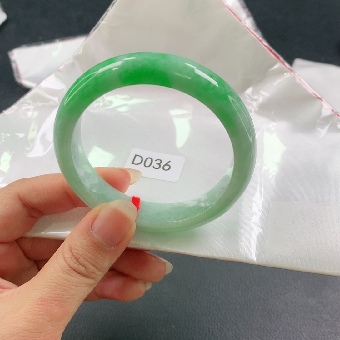 未镶嵌手镯翡翠03
