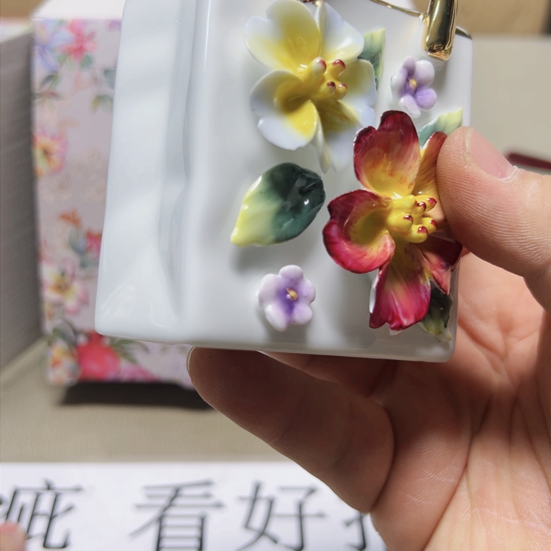 瓷片大漂亮啊啊啊啊