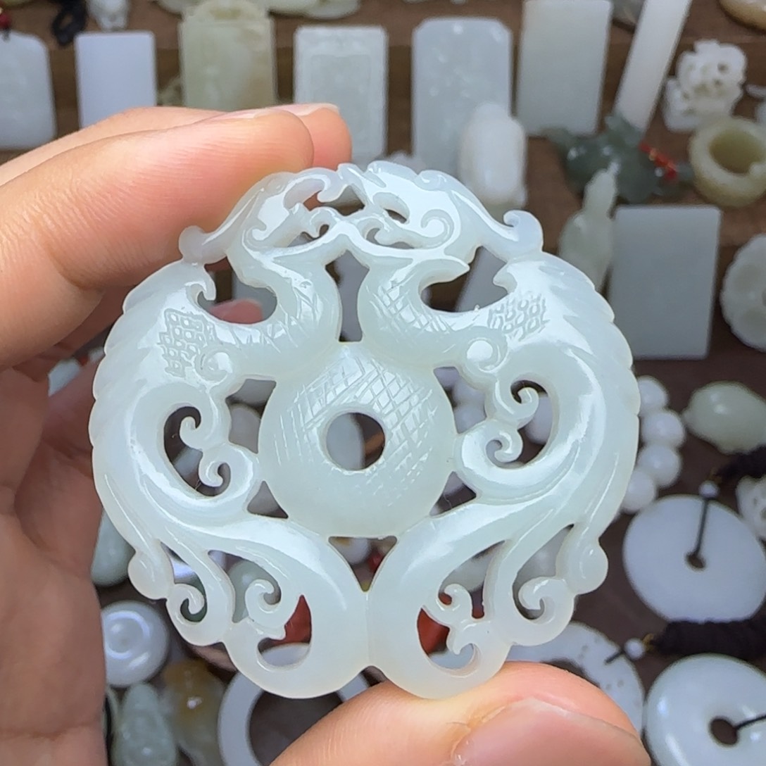 和田玉未镶嵌挂件