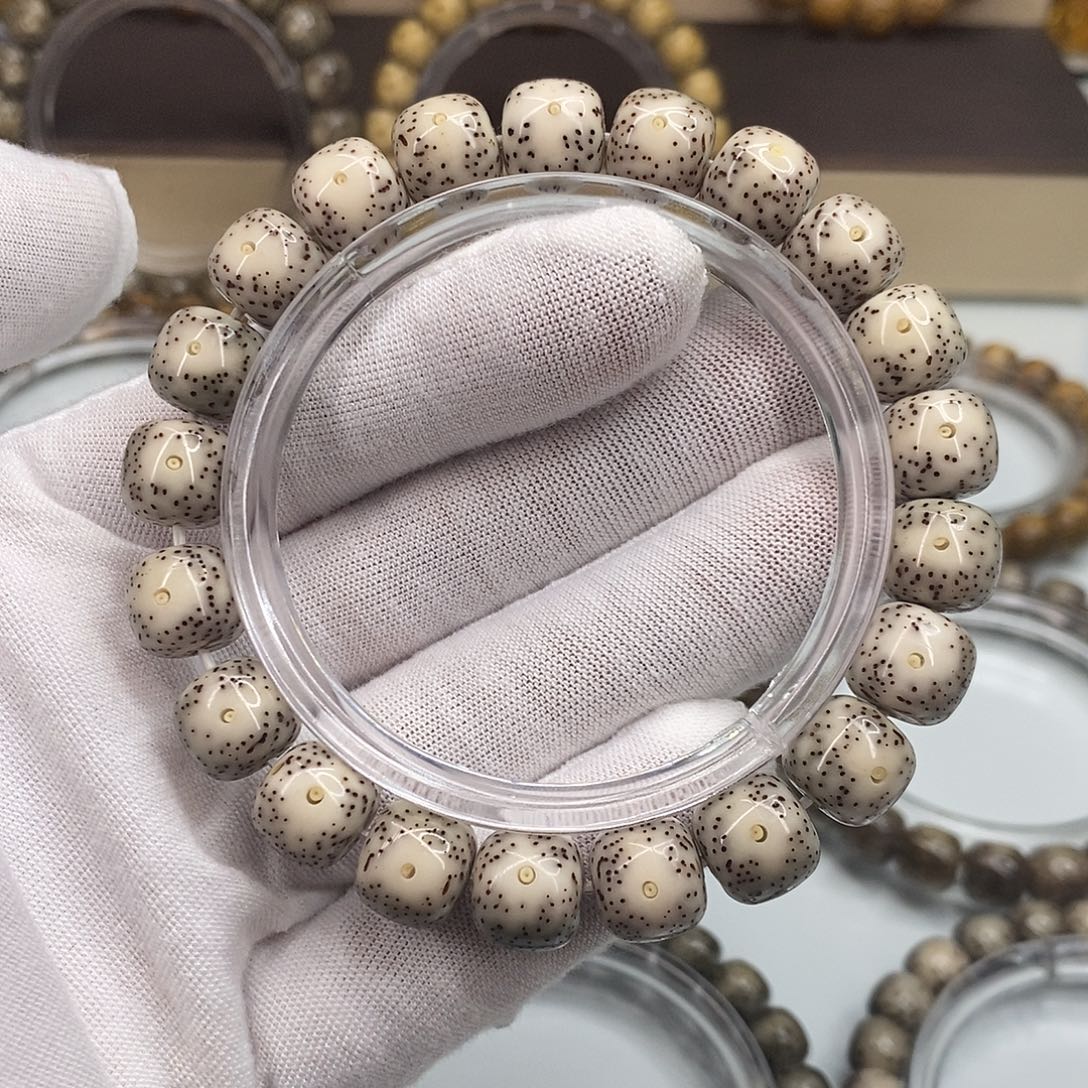 手串星月菩提10×11一物一图原生态同枝灰包白大眼睛福利