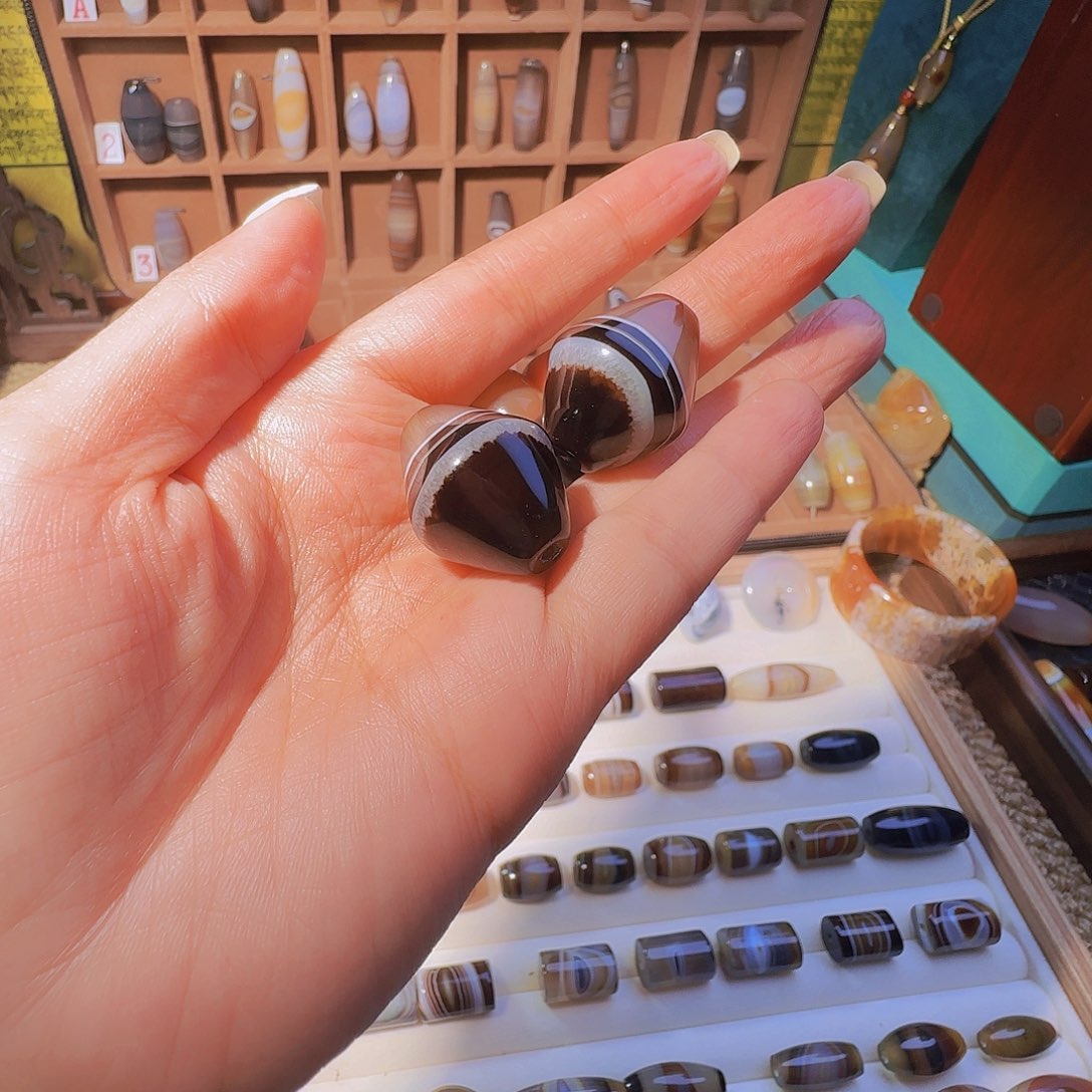 合金颈饰玛瑙/玉髓A***梦