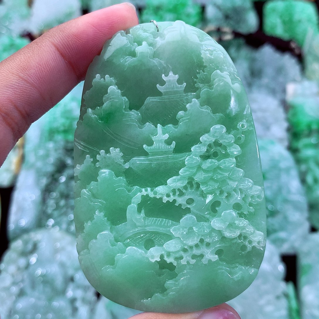 翡翠未镶嵌吊坠(不含链)