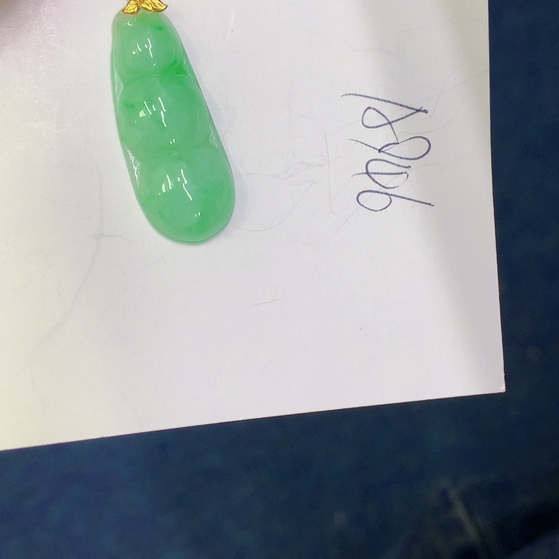 【闪购商品】翡翠18K金镶嵌颈饰0000000