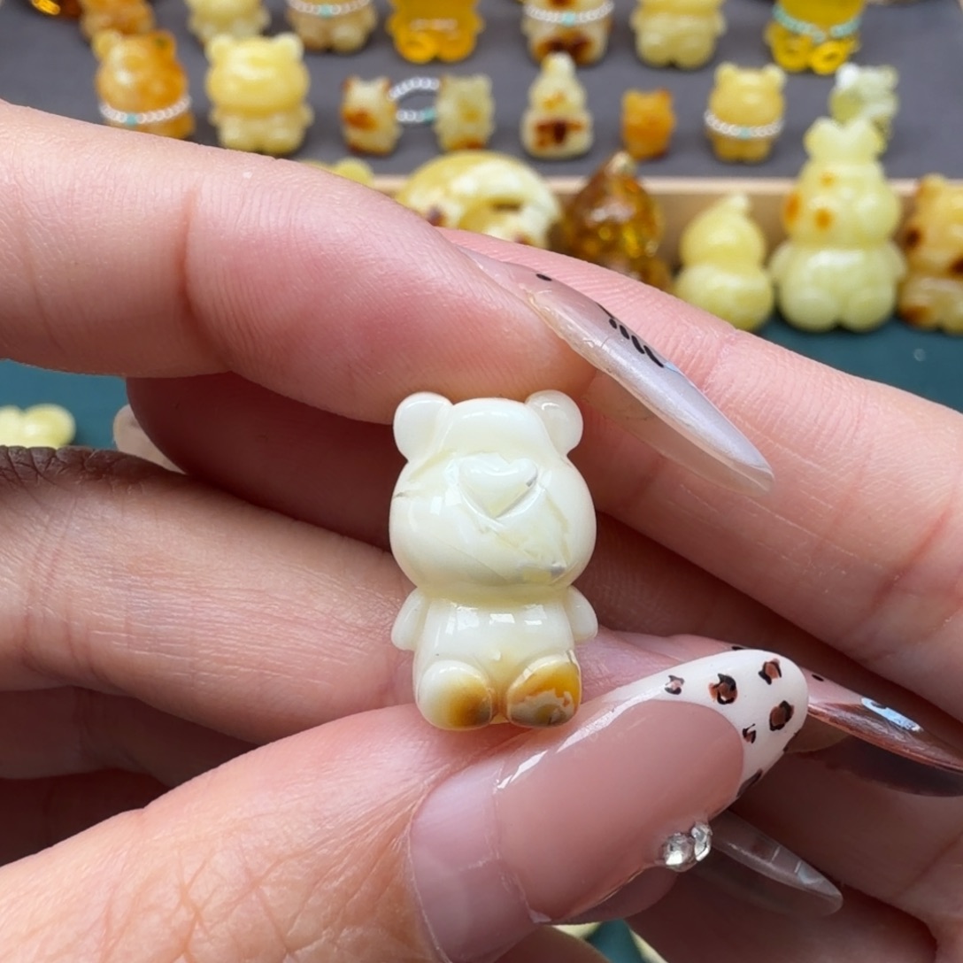 琥珀未镶嵌裸石蜜蜡