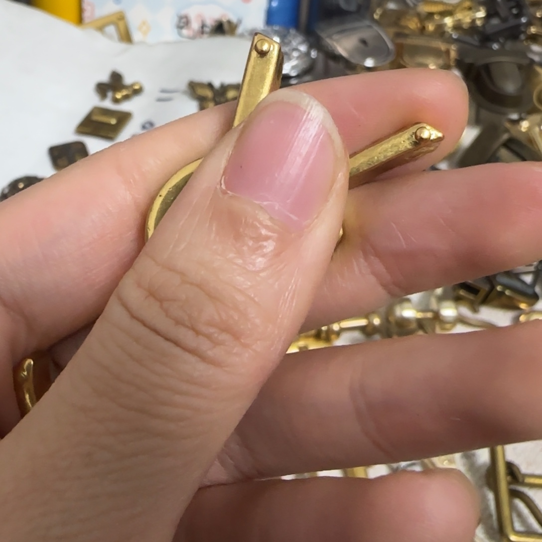 杨树林厚款6元2个.满30元发货