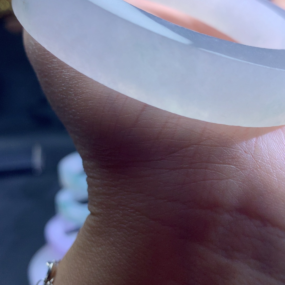 定制翡翠翡翠手镯未镶嵌滴***达