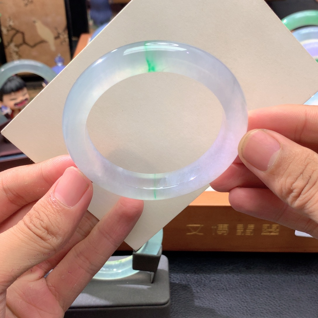 翡翠未镶嵌手镯正圈金丝翠