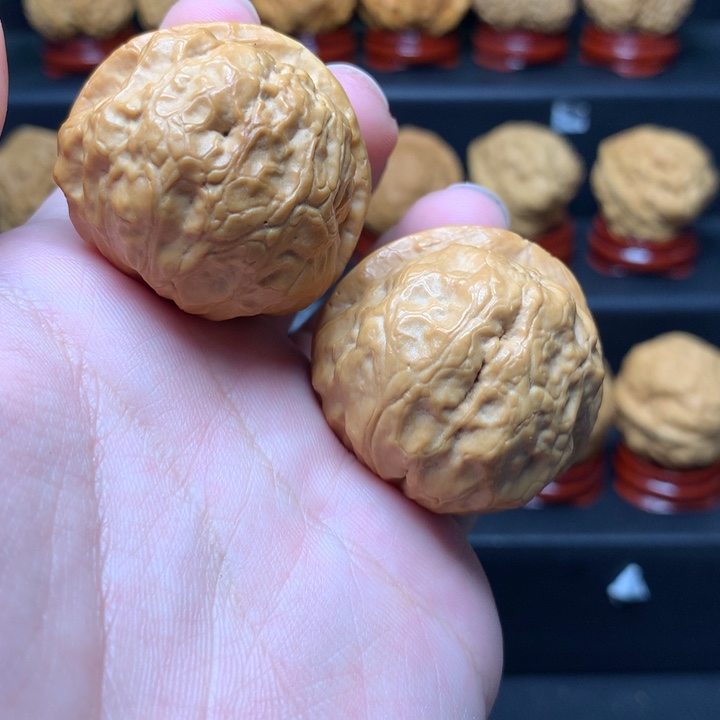 文玩核桃把件田*建高端