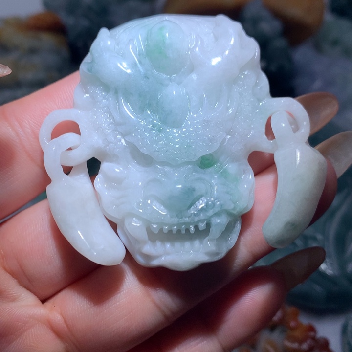 翡翠未镶嵌颈饰保真天然A货翡翠
