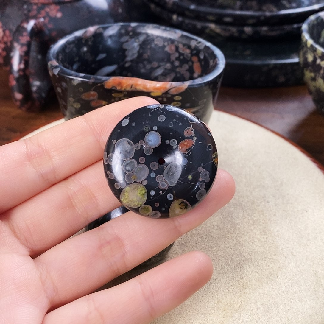 奢上奢精品梅花玉