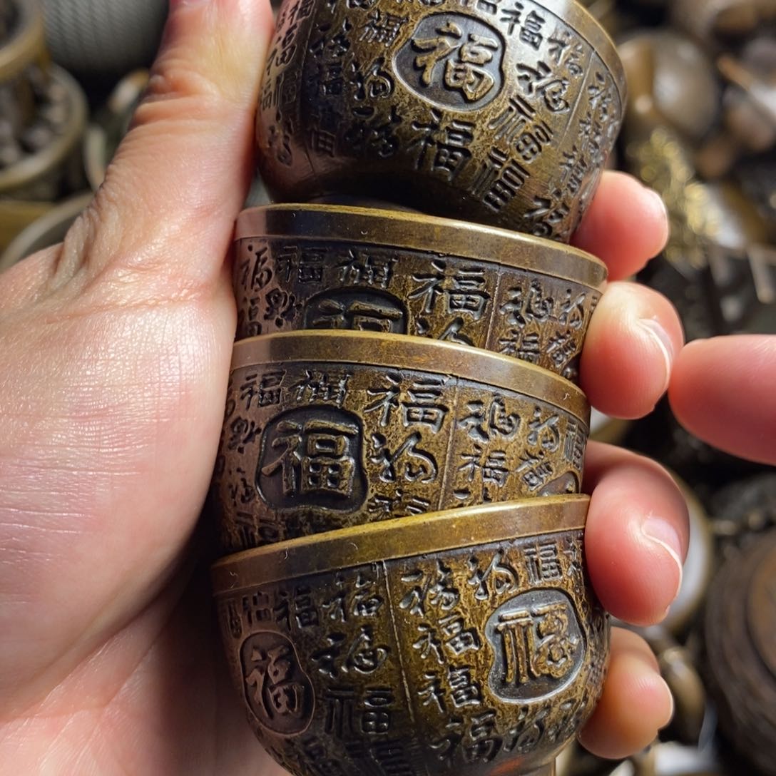 精美铜器做工精良
