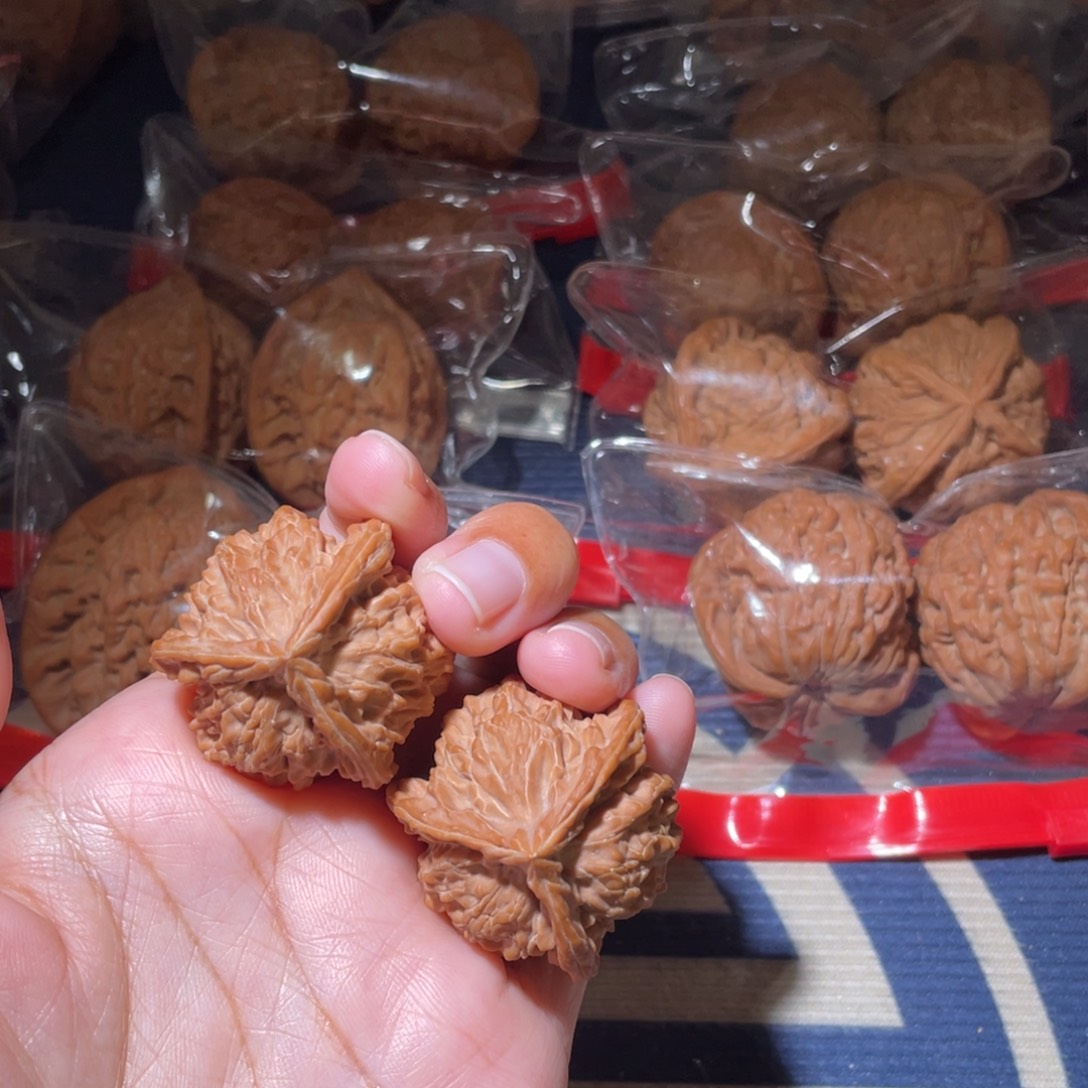 b***t吊坠文玩核桃全品盘山三棱37