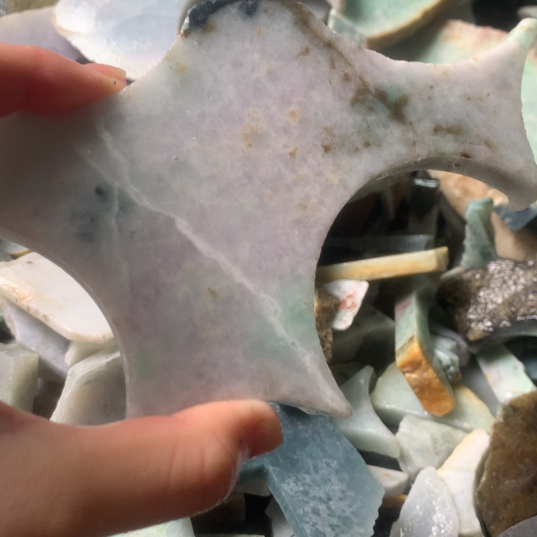 翡翠颈饰未镶嵌缅甸翡翠