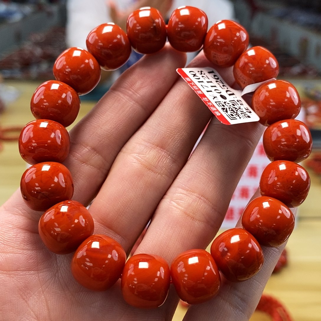 南红玛瑙  13+mm  多样性发一未镶嵌