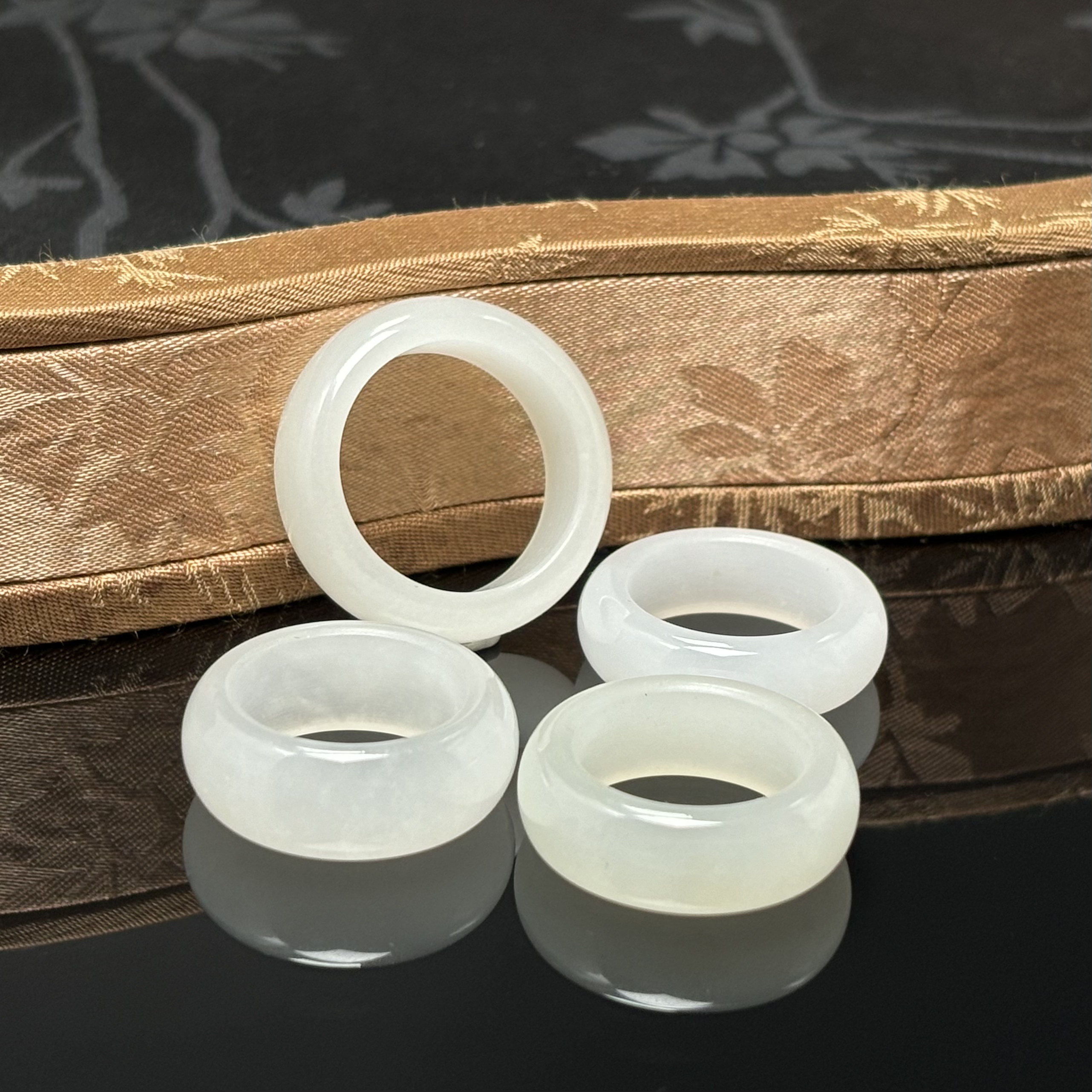 【老郑家】和田玉戒圈一个 (多样性发一件) 