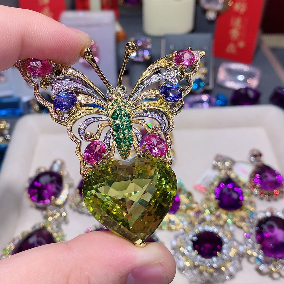 水晶颈饰银S925镶嵌一**花吊坠