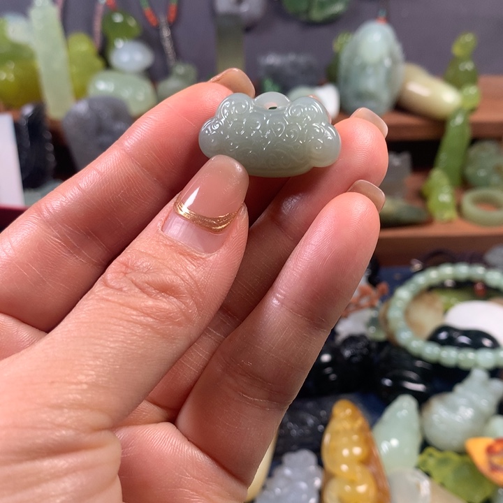 和田玉挂件未镶嵌挂件