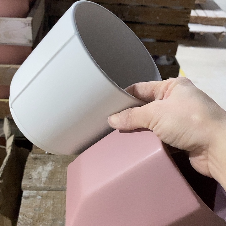 陶盆有孔 瑕疵针孔漏釉介意勿拍外高 13外口13