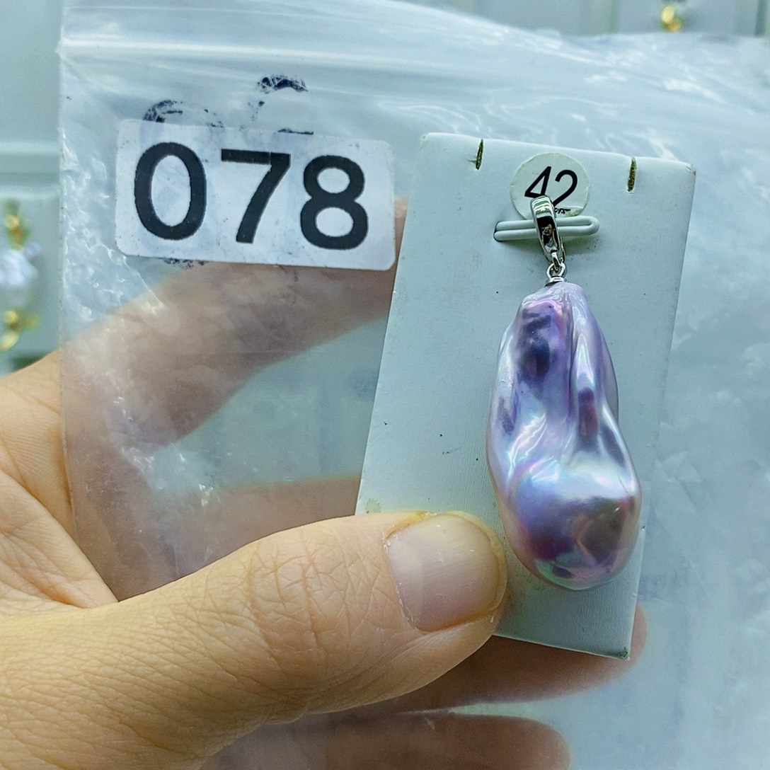 淡水珍珠合金颈饰