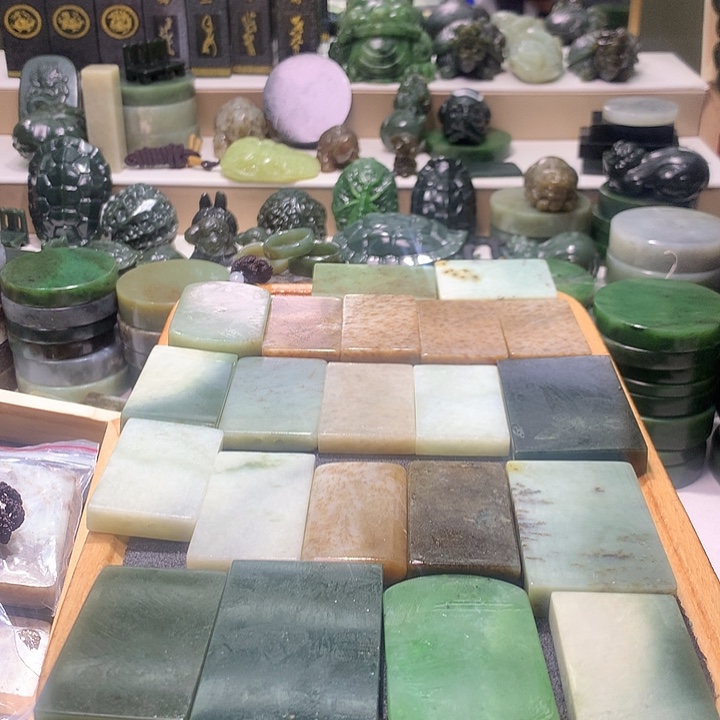 立***哥和田玉未镶嵌珠宝半成品