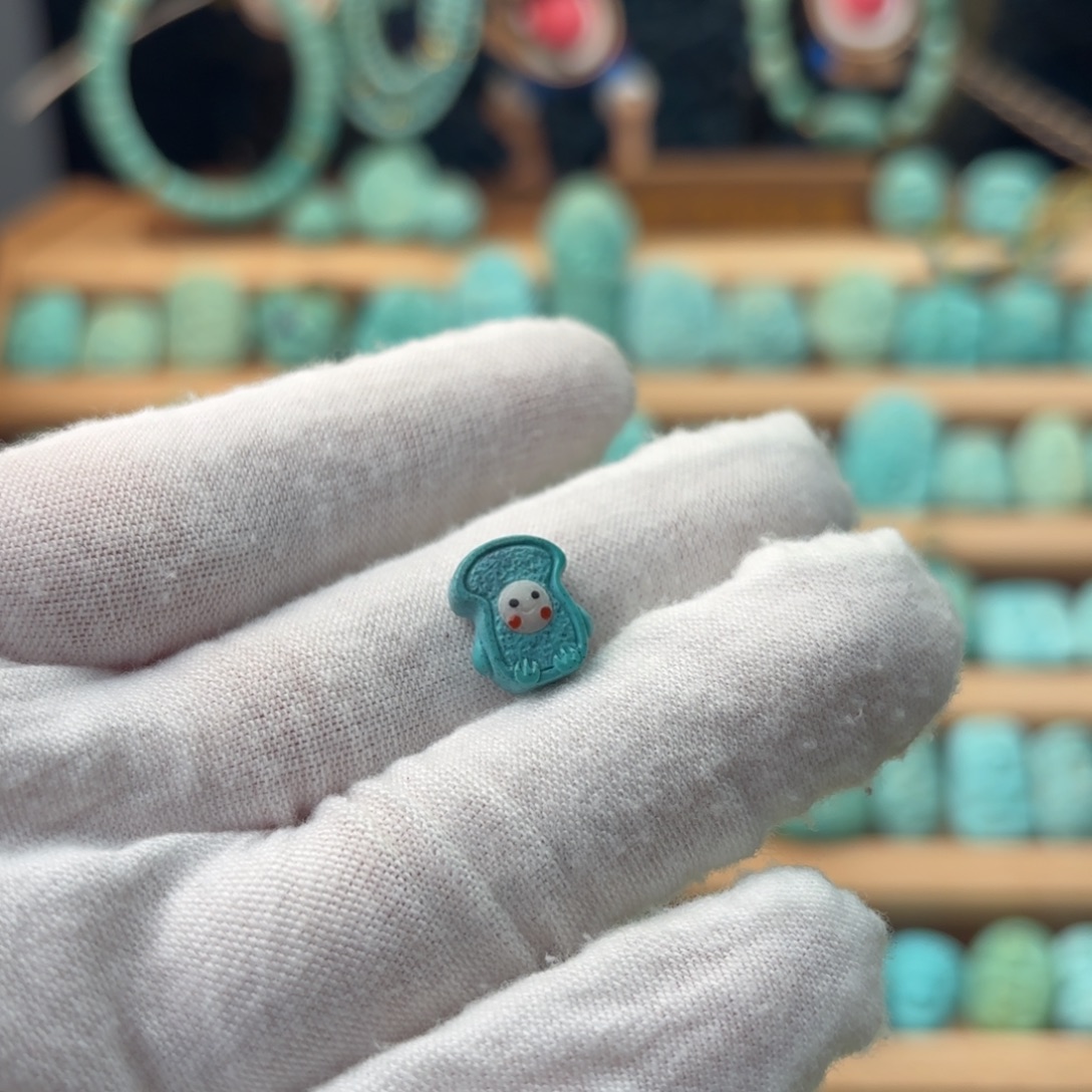 绿松石未镶嵌配饰