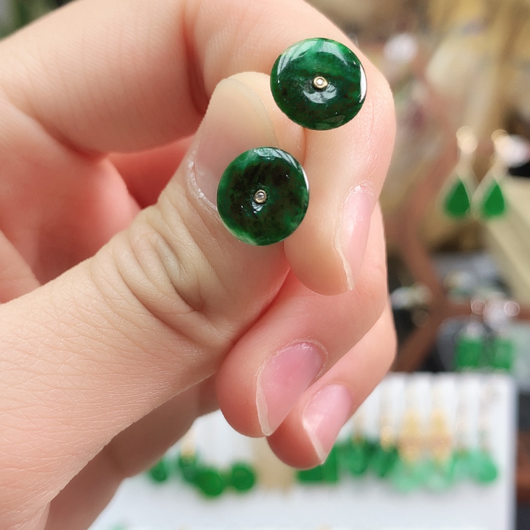 翡翠耳饰18K金镶嵌耳饰