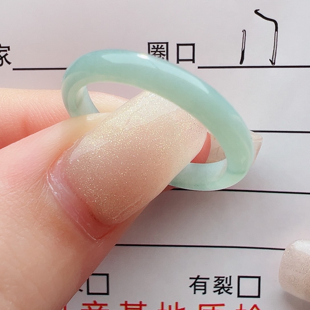 未镶嵌戒指翡翠翡翠