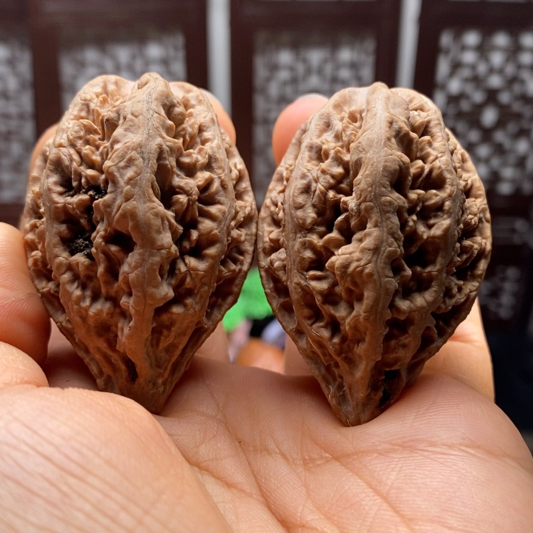 文玩核桃把件核桃12瑕疵阴皮