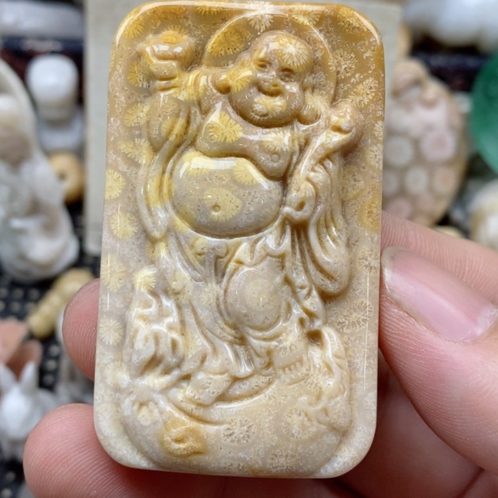 硅化珊瑚（珊瑚玉）未镶嵌颈饰