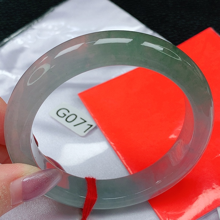 翡翠手镯未镶嵌天然缅甸a货翡翠