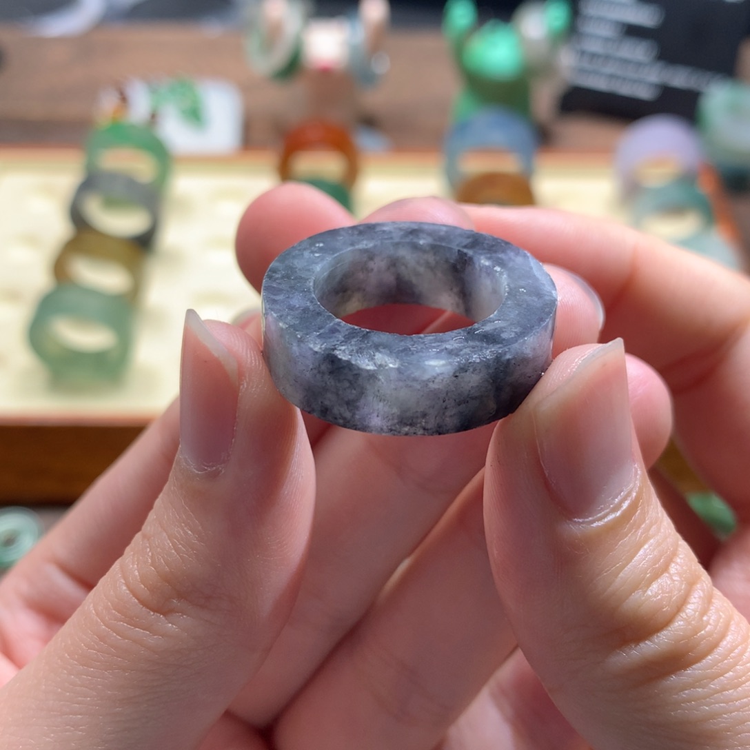 定制翡翠未镶嵌翡翠戒圈 乌鸡16-20