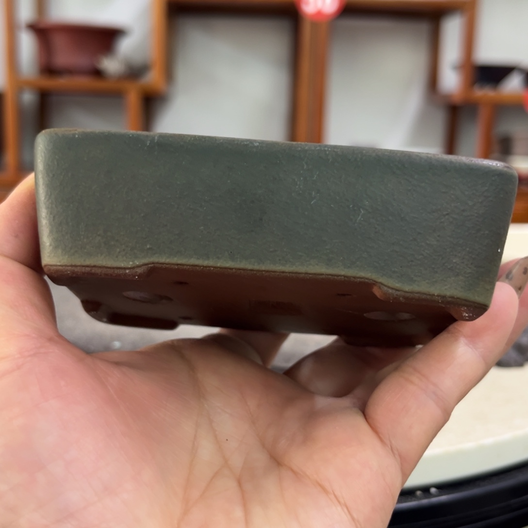 紫砂花盆瑕疵3-10-7.5。。。