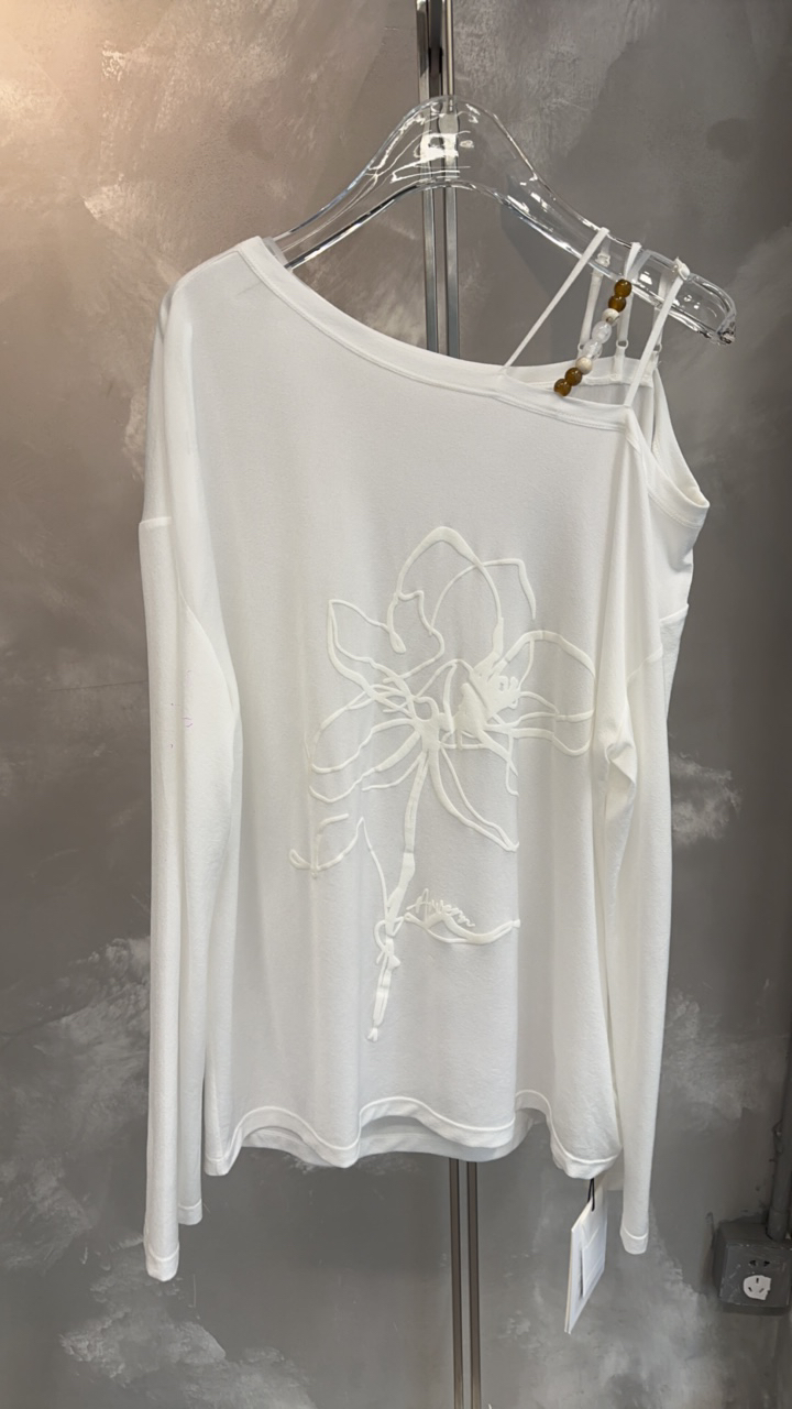 艾文休闲风长袖复古港风印花防晒T恤防晒简约女士