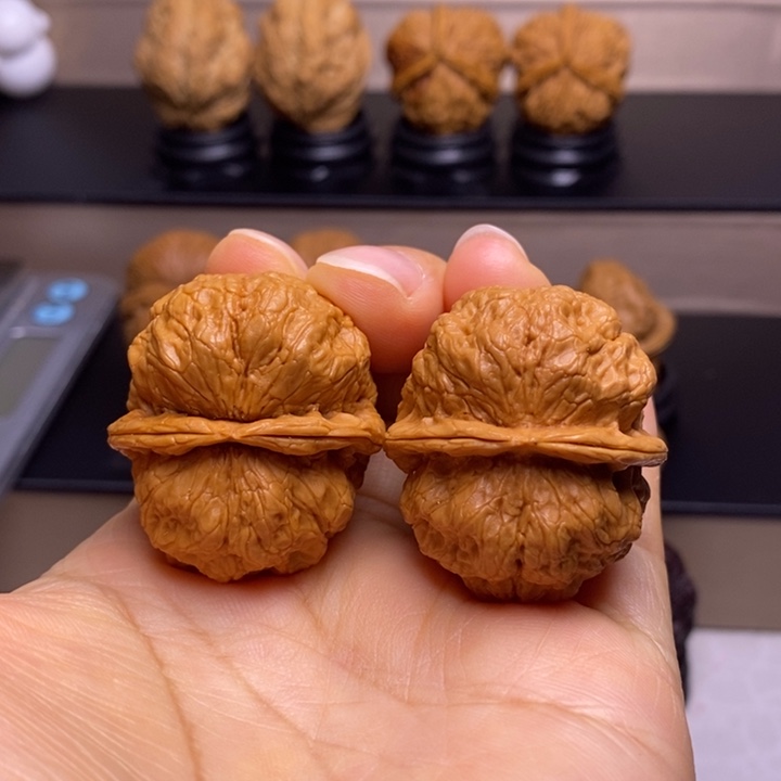 文玩核桃把件龙鳞舍利疙瘩包7