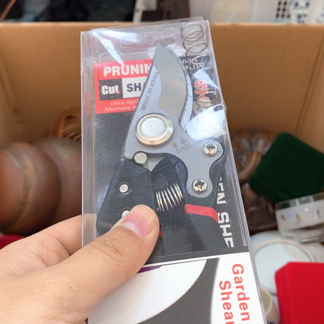 瓷片哈哈哈哈哈哈哈哈哈