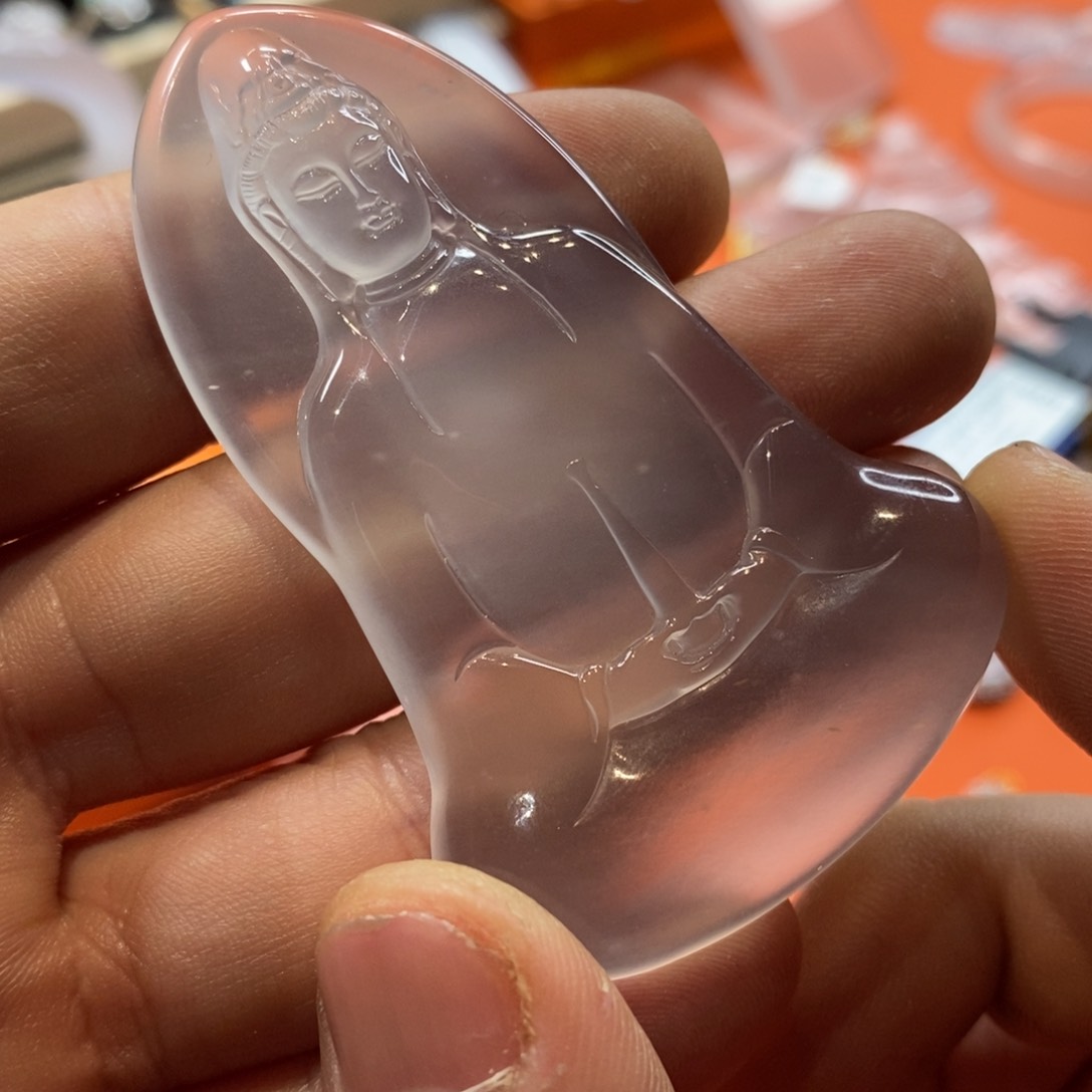 石英质玉点坠未镶嵌西*