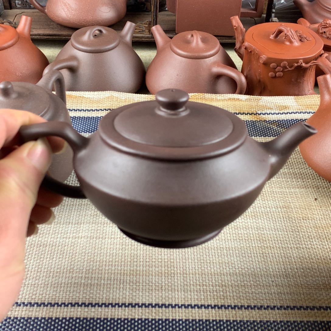 紫砂茶壶四号井紫泥