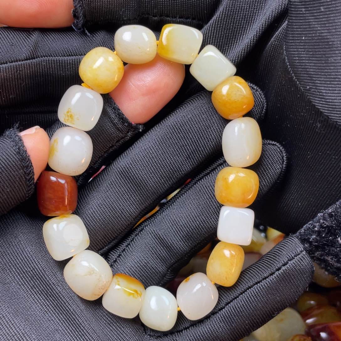 和田玉手链未镶嵌