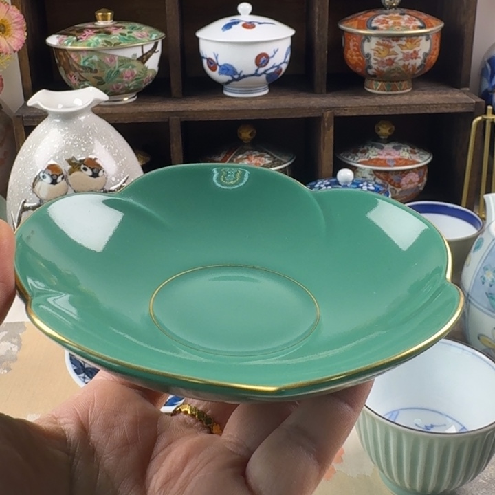 香兰社杯托美美美